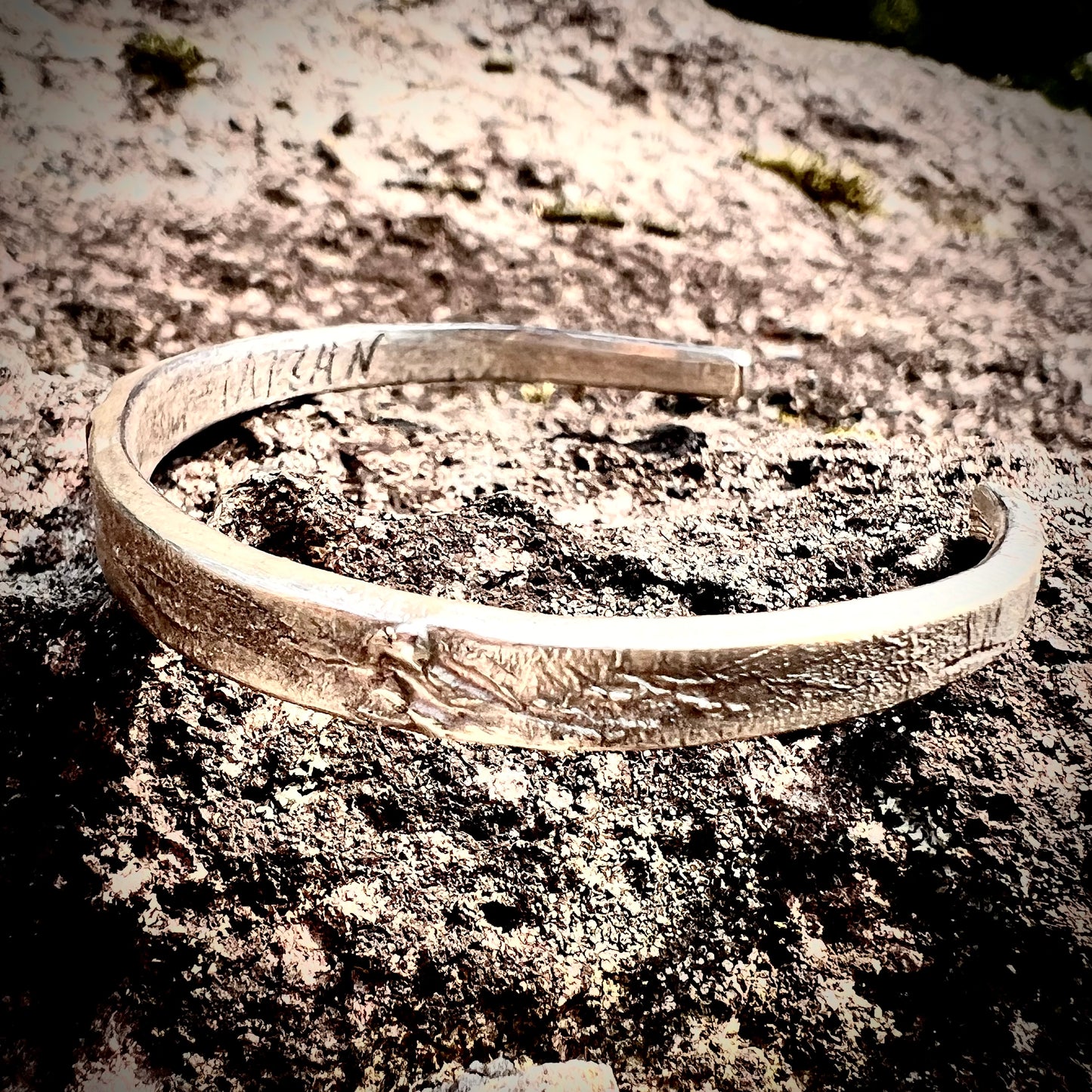 Stein Bangle