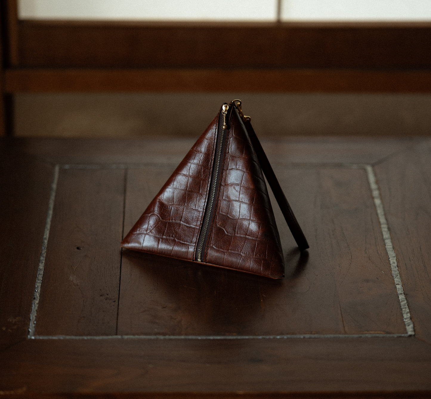 Gashō_Brown_Croco