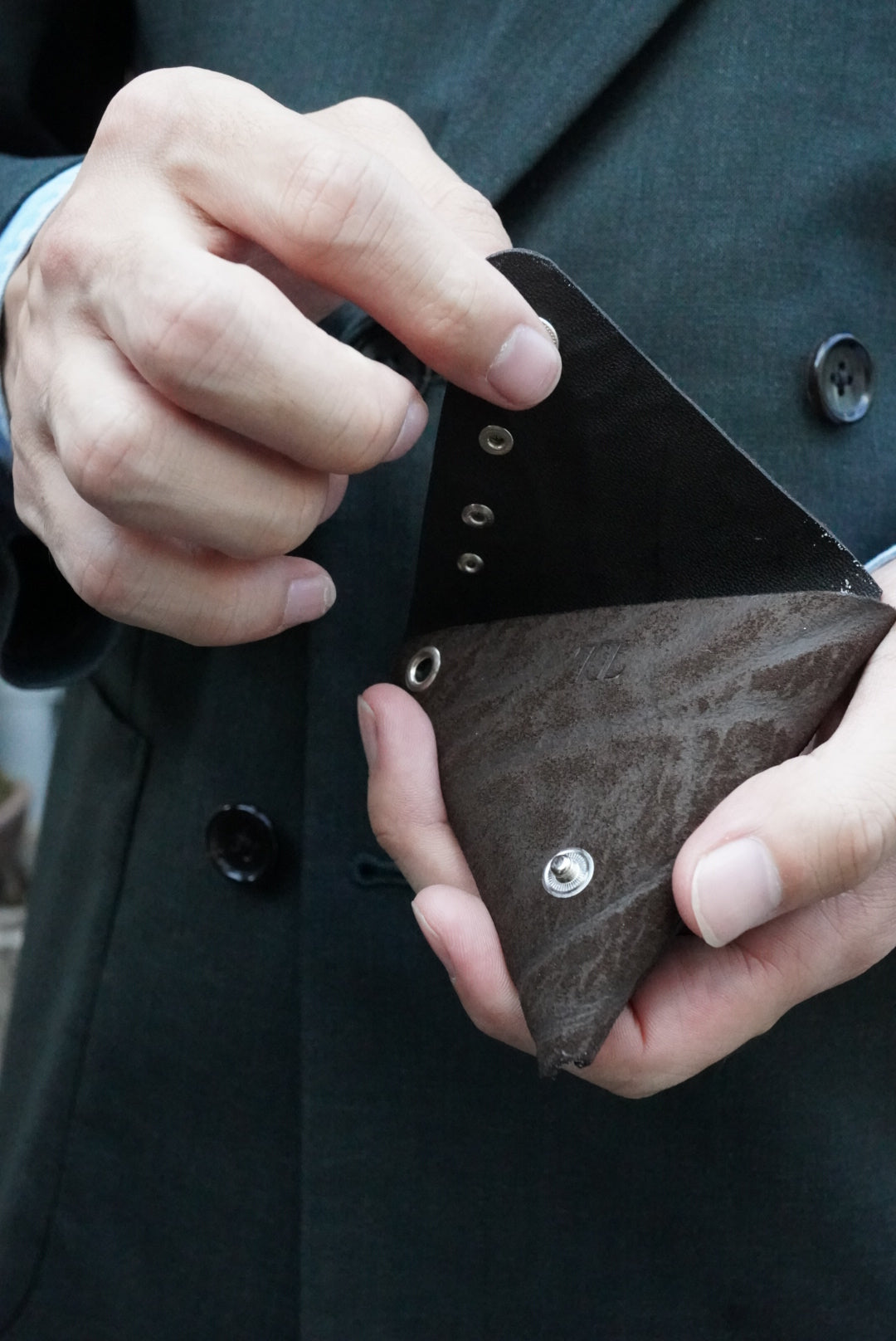 Fibona Coin case 茶象