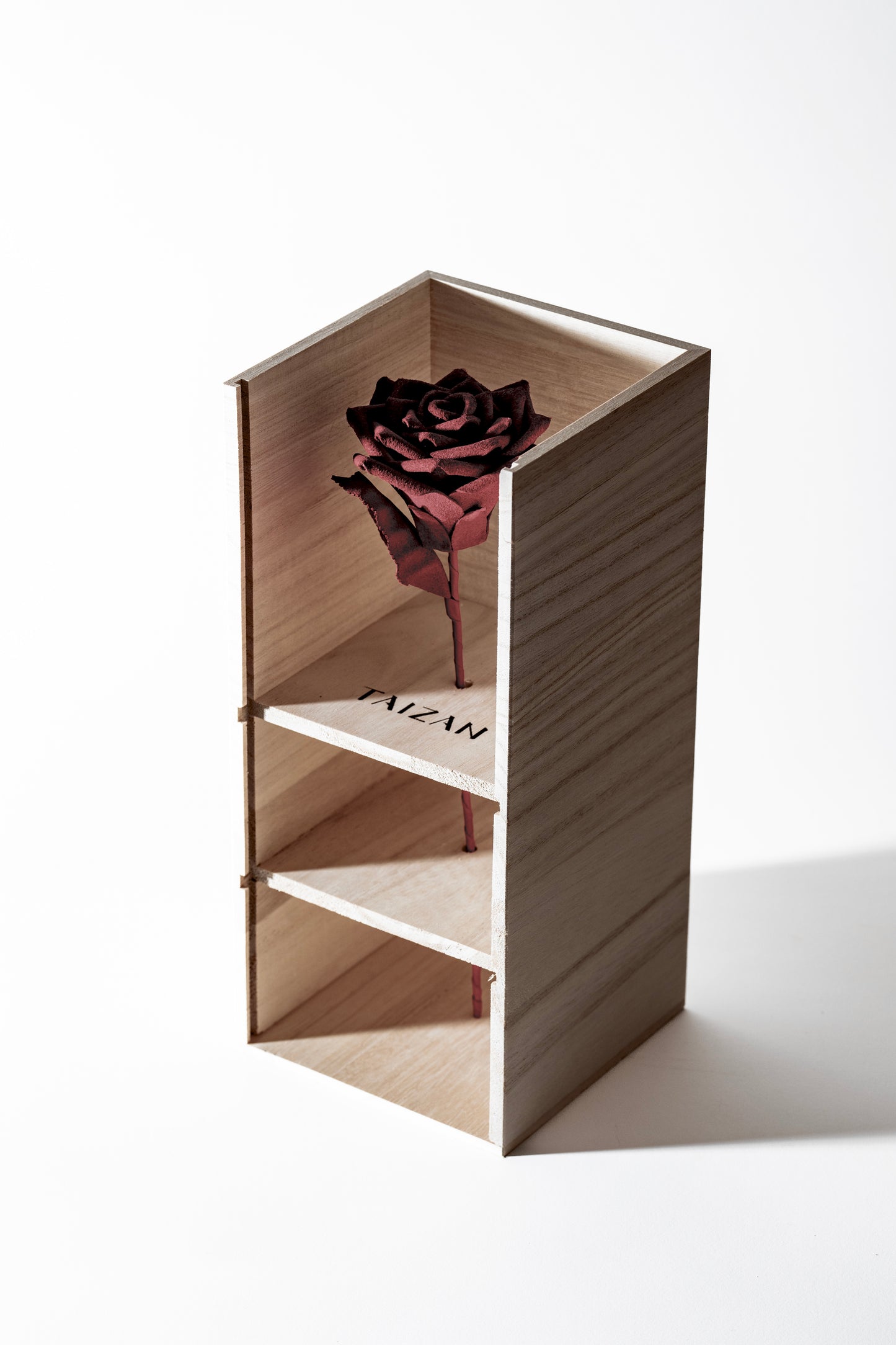 TAIZAN Leather Rose - WineRed